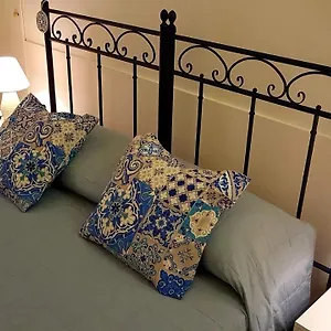https://da-irene-al-centro-storico.sicilyhotelsitaly.net